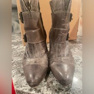 FREEBIRD Joey boot size 9